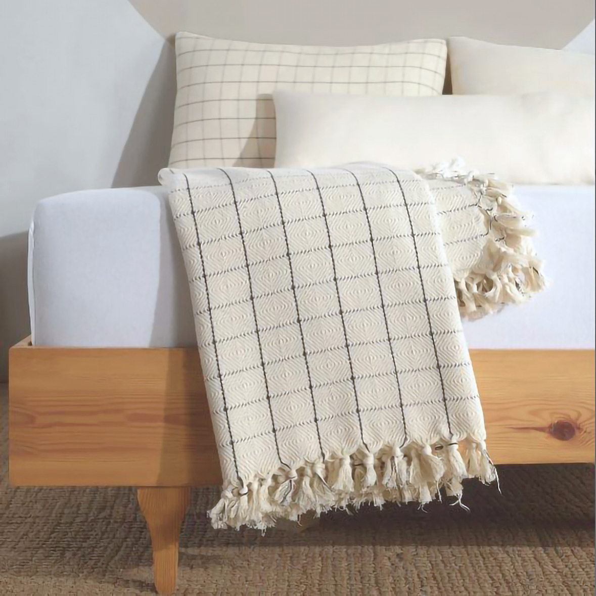 Cream Checkered Farmhouse Throw Blanket & Bedspread