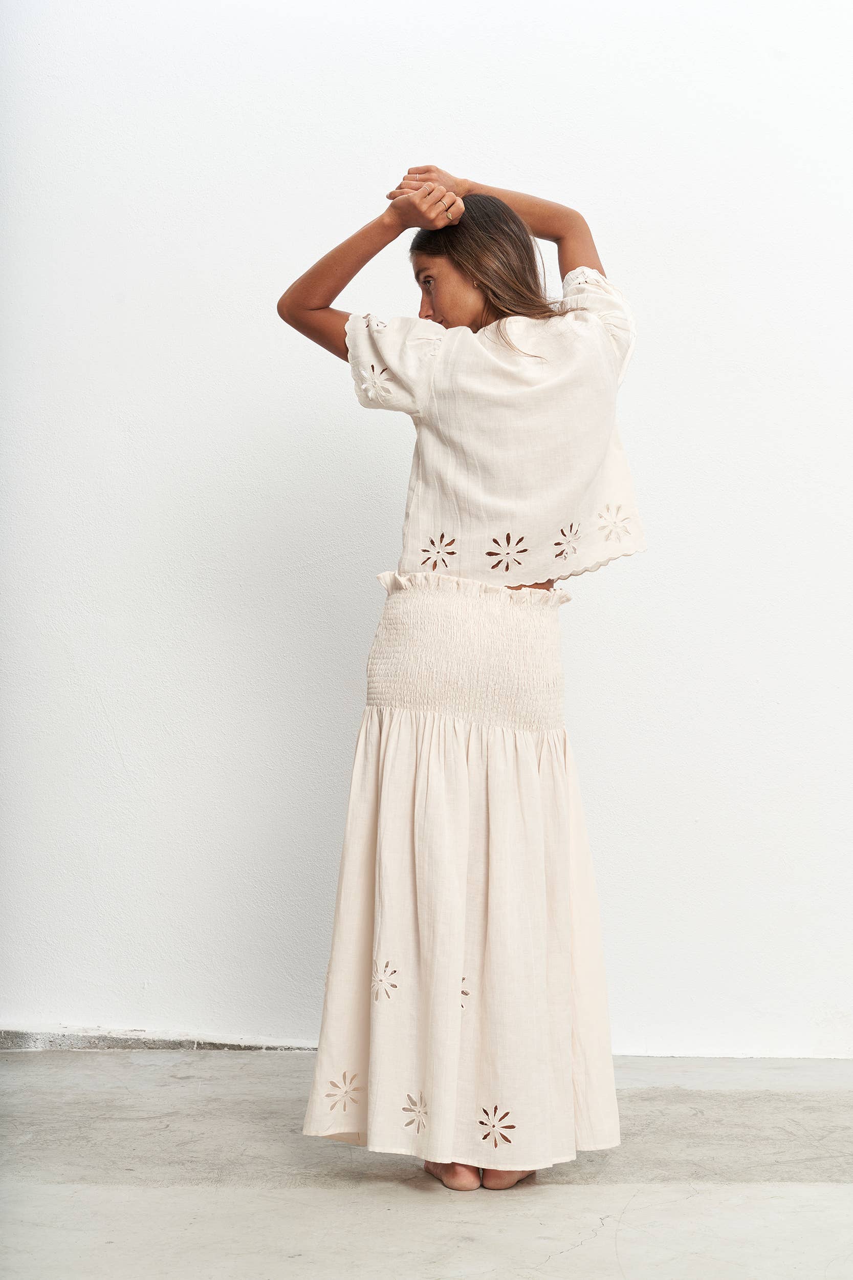 ALMA WHITE SKIRT