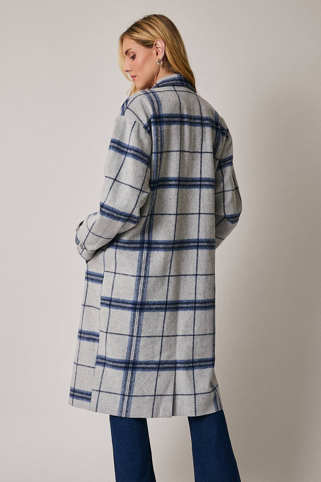 LONG SLEEVE COAT IN PLAID
