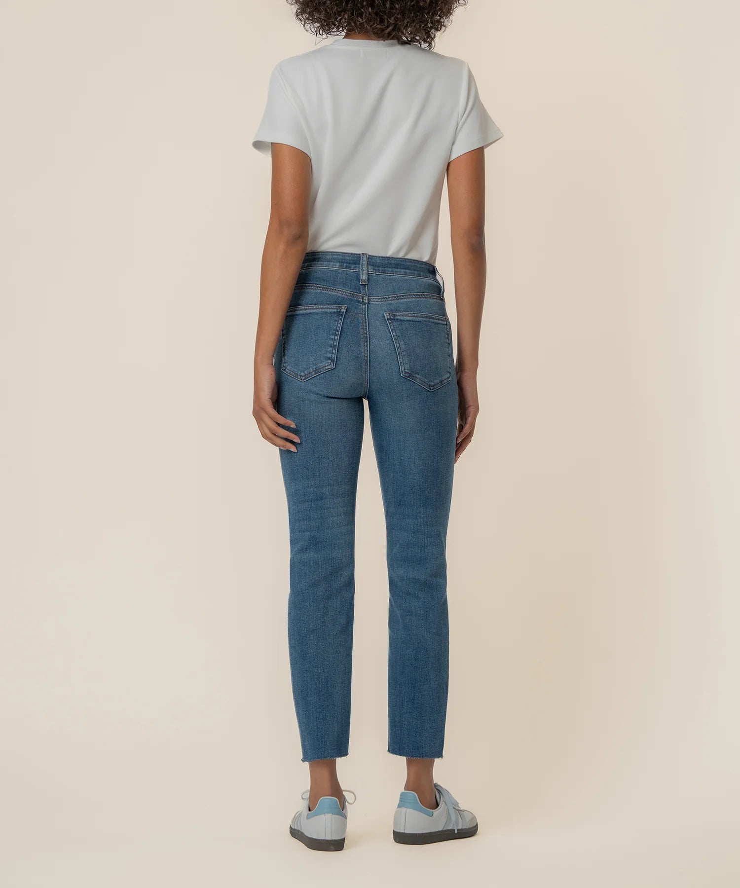 KUT - RACHAEL HIGH RISE FAB AB MOM RAW HEM in FAITHFUL