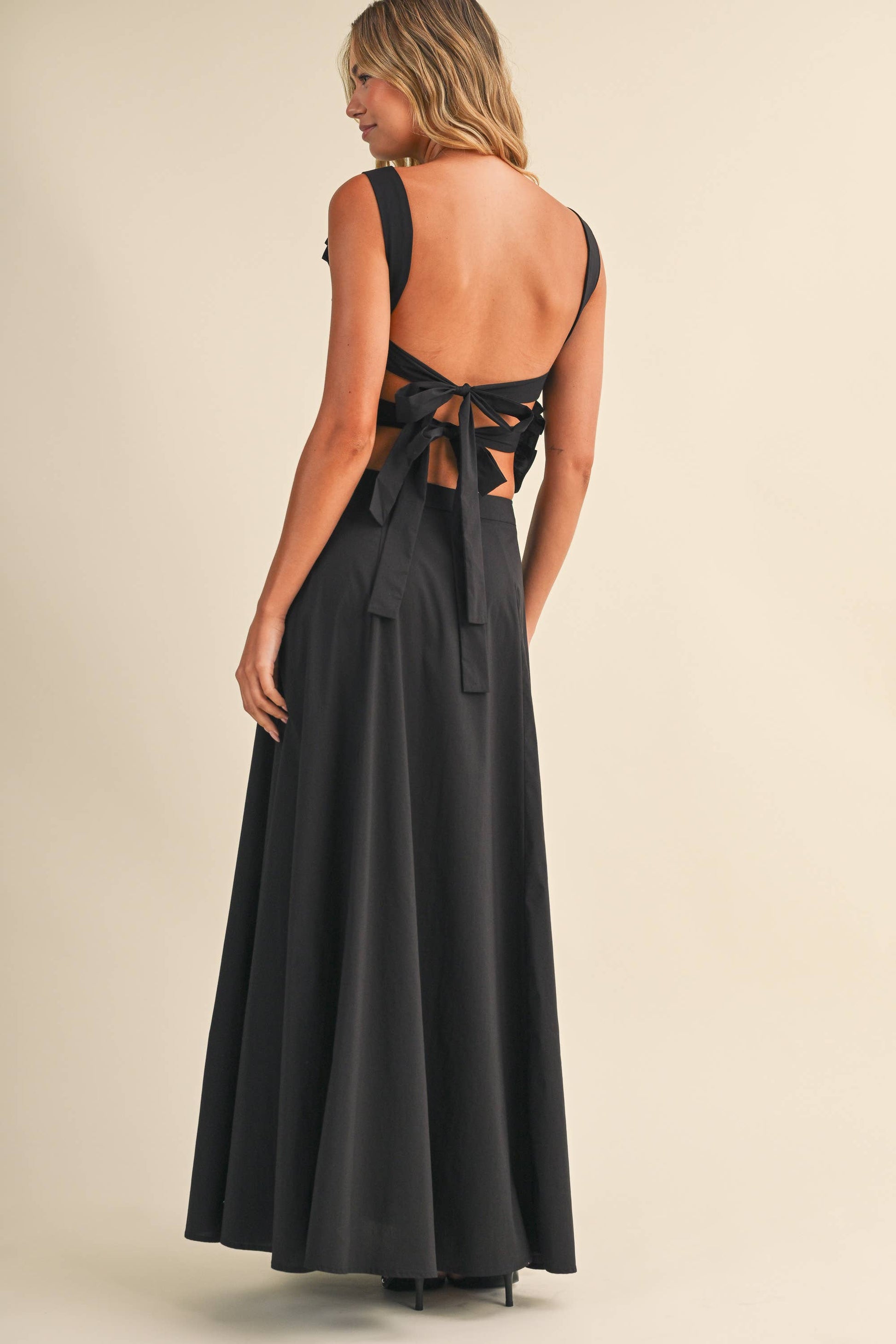 A LINE MAXI SKIRT