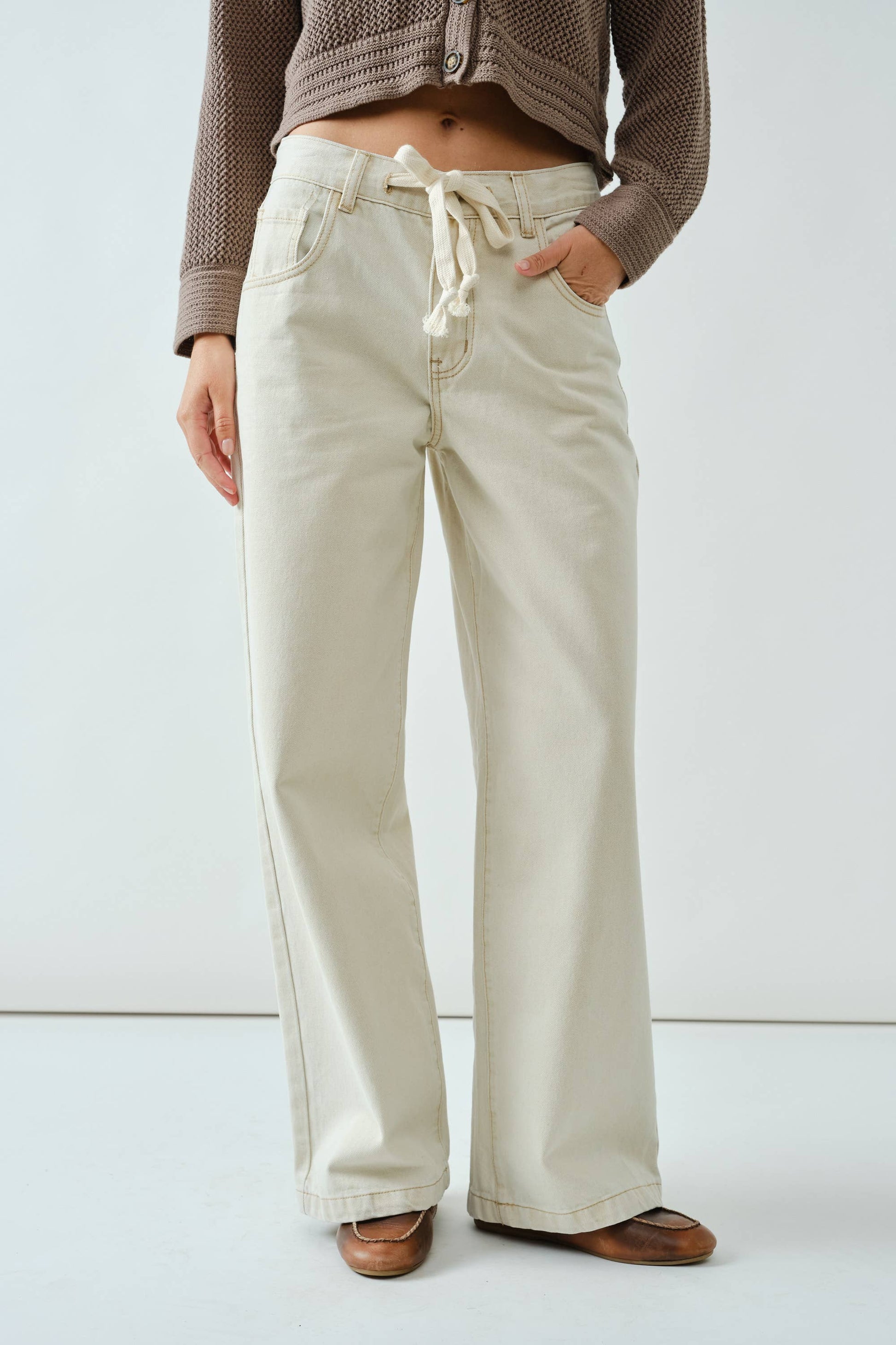 DRAWSTRING WAIST BOTTOM FLY STRAIGHT JEANS